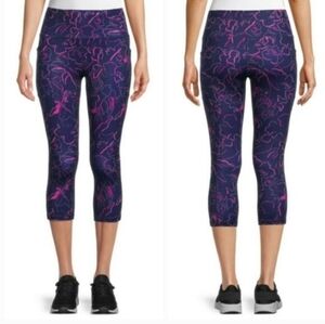 #1370 Avia Navy and Pink Capri Leggings